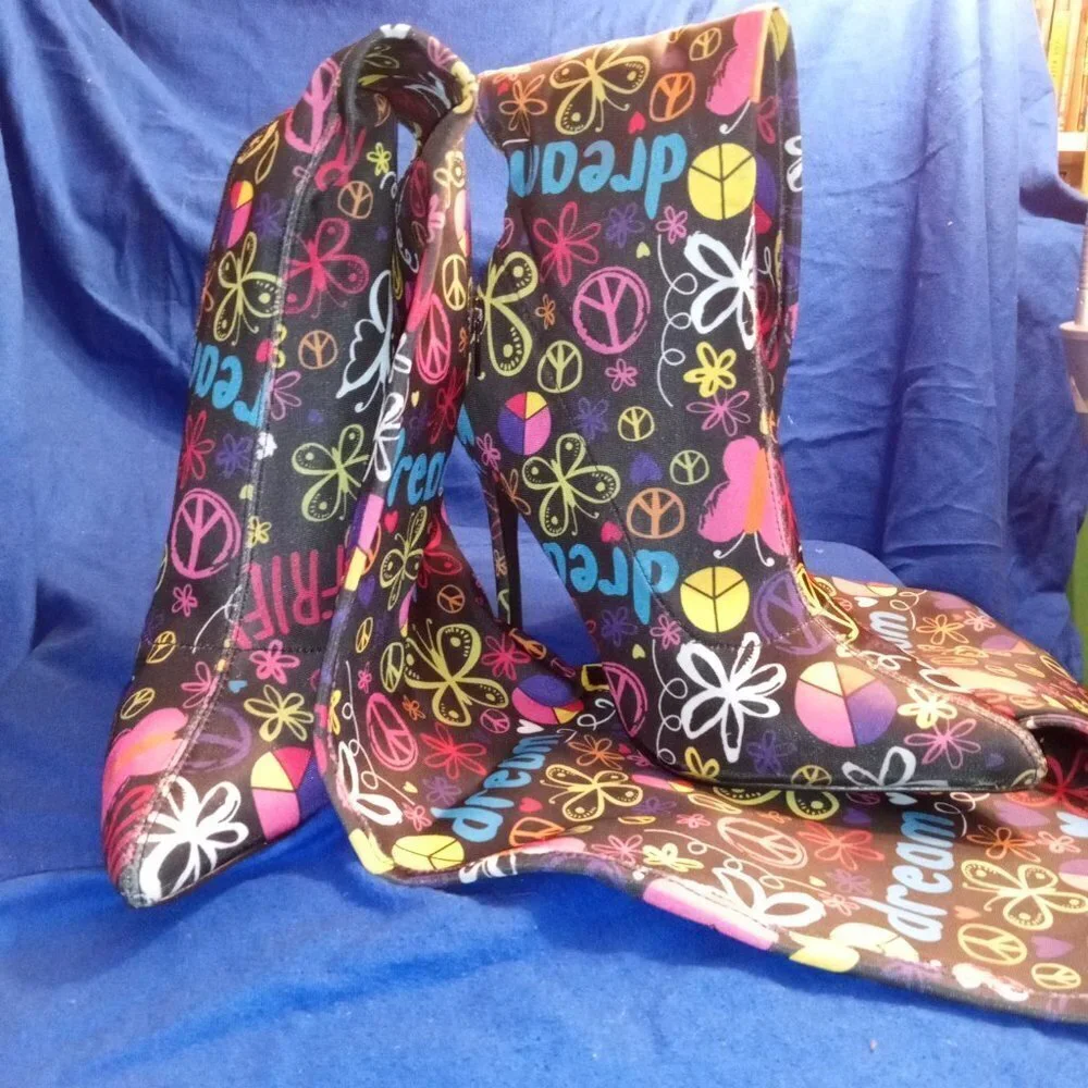 MEMORIES OF SOFIA THIGH HIGH HEEL BOOT ( BRAND NEW !!! )